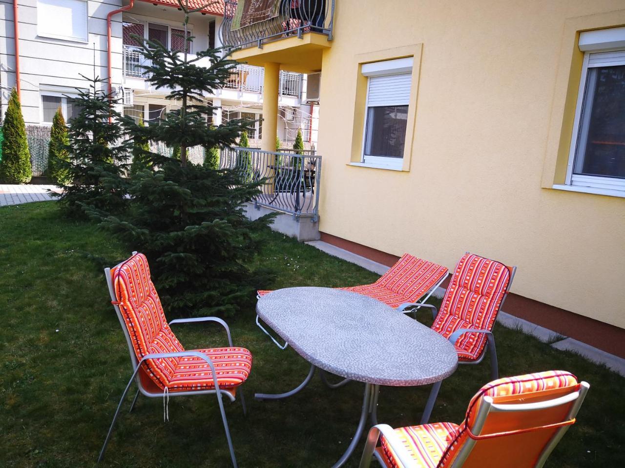 Salve Apartment Heviz Exterior photo